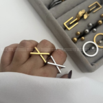 انگشتر ضربدری